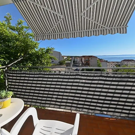 Lada Appartement Makarska
