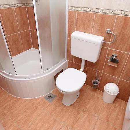 Lada Apartment *